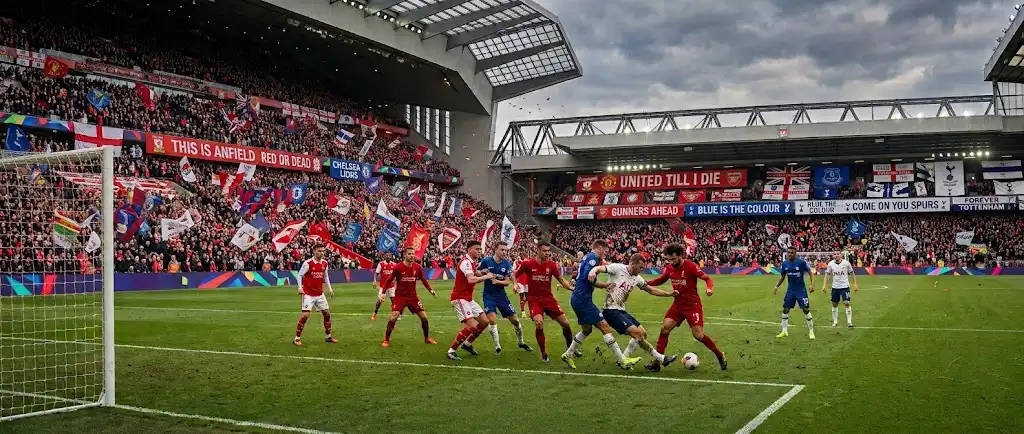 Le 5 club di Premier League con i tifosi più odiati background image