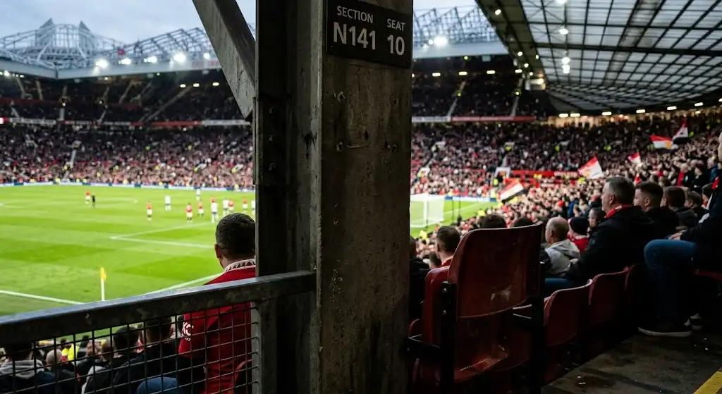 Il posto peggiore dove sedersi all'Old Trafford background image